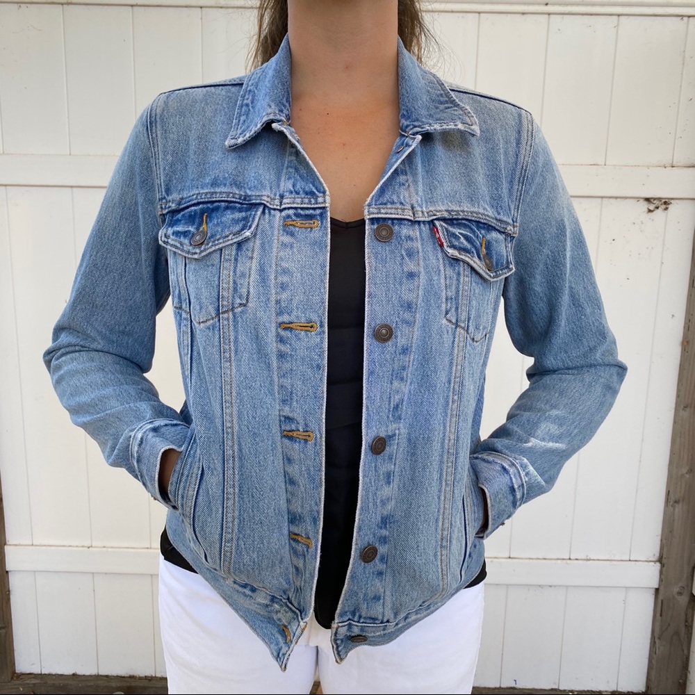 Levi’s Original Trucker Jacket Size Medium